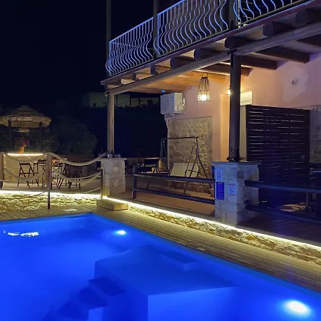 Ferienhaus Momentum θ - Modern Maisonette With Pool & View